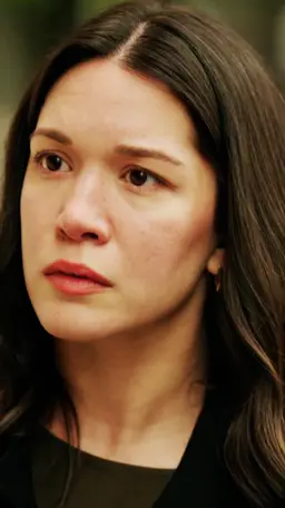 Zeliha Herkesi Ayakta Uyutmuş